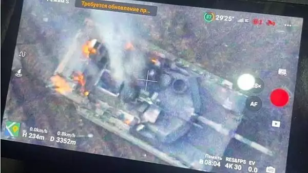 rusia-a-distrus-in-premiera-un-tanc-american-trimis-in-ucraina-la-doar-cateva-zile-dupa-ce-a-intrat-in-lupta-video.webp