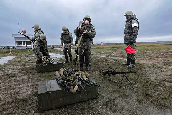 rusii-trec-in-defensiva-pe-frontul-din-ucraina-analiza-facuta-de-un-expert-in-intelligence-militar.webp