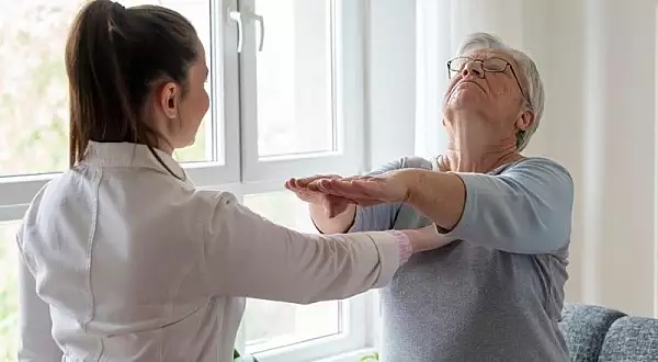 Salvarea vine de la un roman: Descoperirea medicala ce ar putea face viata mai usoara oricarui suferind de Parkinson