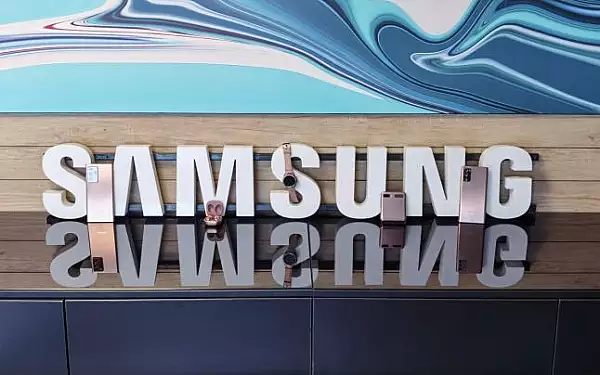 Samsung planuieste sa inceapa in acest an productia in masa a ecranelor OLED de 90Hz pentru laptop-uri