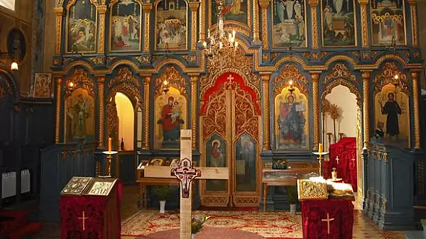 Sarbatoare mare si astazi, 8 mai. Cruce cu negru in calendarul ortodox
