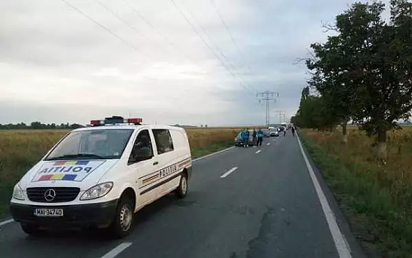 Sase persoane ranite, printre care doi copii, intr-un accident in judetul Constanta in care au fost implicate doua masini