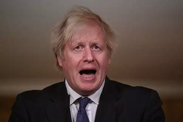 Scolile din Anglia nu se pot redeschide din cauza pandemiei, anunta premierul Boris Johnson