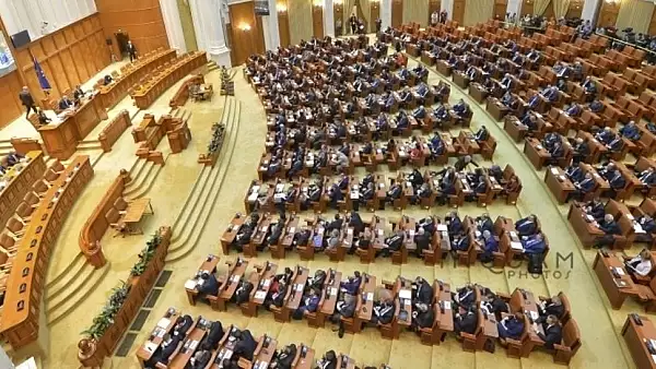 Sedinta de urgenta la Camera Deputatilor: se discuta modificarile la legea alegerilor parlamentare