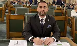 Senatorul Cristian Niculescu Tagarlas pleaca in Ucraina. Va vizita o unitate militara aflata in prima linie
