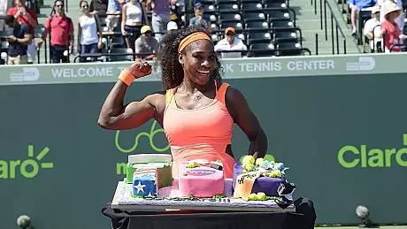 Serena Williams s-a calificat pentru a zecea oara in semifinale la Wimbledon