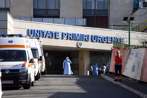 Sibiu si Brasov au cele mai ridicate rate de infectare din tara. In Bucuresti sunt peste 1.100 de cazuri noi