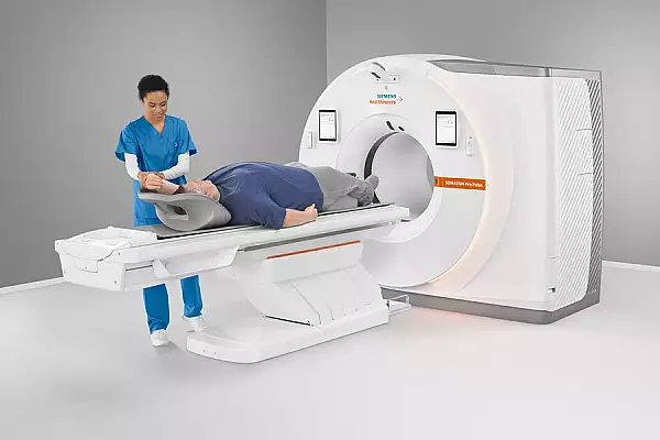 Siemens Healthineers prezinta un nou scaner pentru tomografie computerizata Dual Source