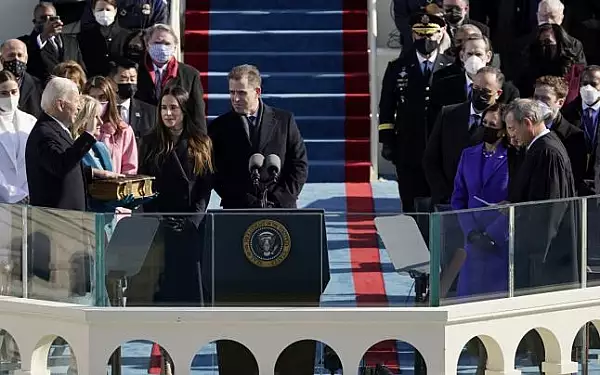 Simbolistica vesmintelor purtate de primele familii ale Americi la ceremonia de investire a celui de-al 46-lea presedinte al SUA