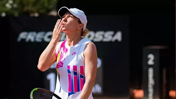 Simona Halep s-a impus in doua seturi in fata Irinei Begu! ,,Simo" continua cursa la Roland Garros