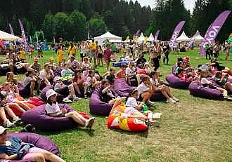 Smiley, prezent la primul festival din Romania dedicat familiei. 15 000 de copii si parinti s-au distrat timp de 3 zile, in Rasnov