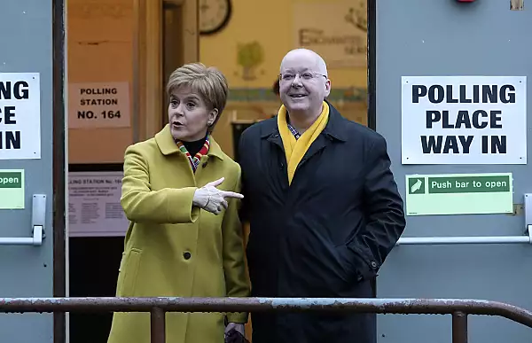 Sotul fostului premier scotian, Nicola Sturgeon, a fost arestat din nou in cadrul unei anchete privind Partidului National Scotian
