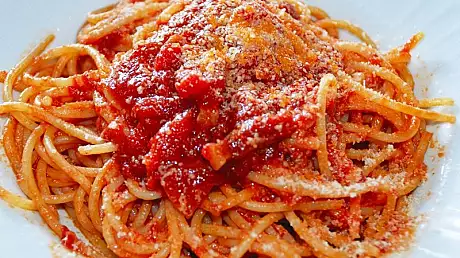 Spaghetti vandute in scopuri caritabile 