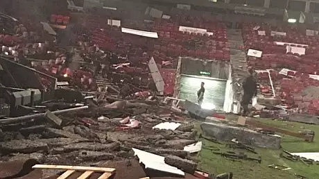 Stadionul unei celebre echipe de fotbal, aruncat in aer! Imagini incredibile!