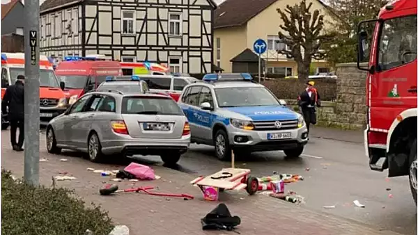 Stare de alerta in Germania: cel putin 5 morti, printre care un bebelus, si 15 raniti, dupa ce o masina a intrat in multime, in orasul Trier