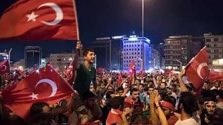 SUA ies la atac dupa acuzatiile din Turcia legate de puciul esuat