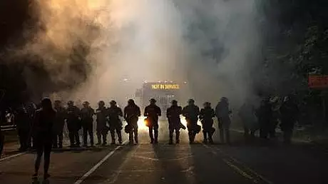 SUA: Interdictie de circulatie in Charlotte, dupa o noua noapte de proteste violente