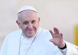 "Sunt inca in viata. Desi unii m-au vrut mort." Reactia neasteptata a lui Papa Francisc, dupa ce a fost operat la colon. S-a discutat despre alegerea succesorul