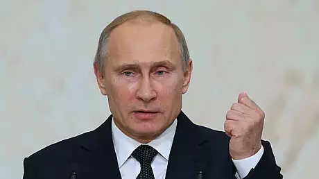 Tinerii din Rusia care au reusit sa-l enerveze pe Putin cu aroganta si vietile lor extravagante