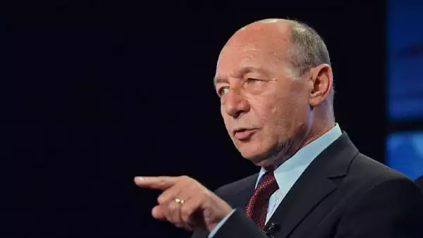 Traian Basescu, sageti otravite catre procurori. ATAC devastator la Kovesi: Credeti ca are curaj vajnica doamna procuror-sef european?