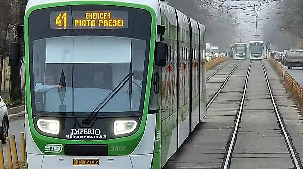 Tramvai deraiat pe linia 41, in Bucuresti | A fost formata linia naveta 641 pentru a prelua calatorii