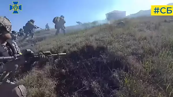 Ucrainenii au filmat operatiunea de eliberare a Insulei Serpilor. VIDEO care rivalizeaza cu cele mai vestite scene de razboi