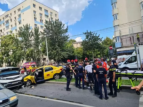 Un barbat beat si fara permis a furat o masina si a facut 4 accidente, in Bucuresti. Individul, internat la Spitalul de Psihiatrie ,,Obregia"