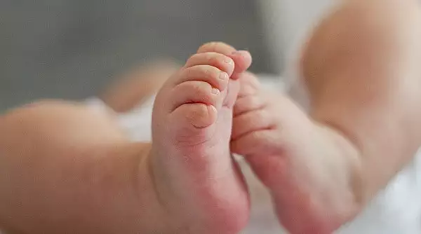 Un bebelus de numai patru luni din Sibiu a murit infectat cu coronavirus