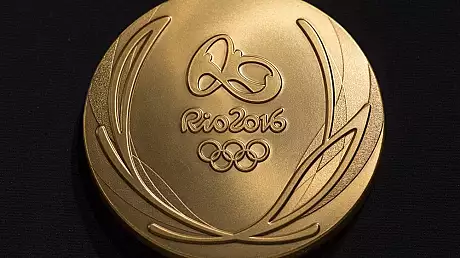 Un medaliat la Jocurile Olimpice de la Rio isi doneaza medalia pentru un copil bolnav de cancer