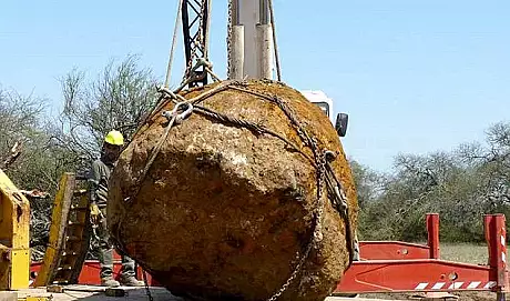 Un meteorit gigantic a fost descoperit in Argentina. De unde a venit