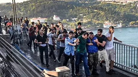 Un nou val de arestari in Turcia. 40 de straini suspectati de legaturi cu Statul Islamic