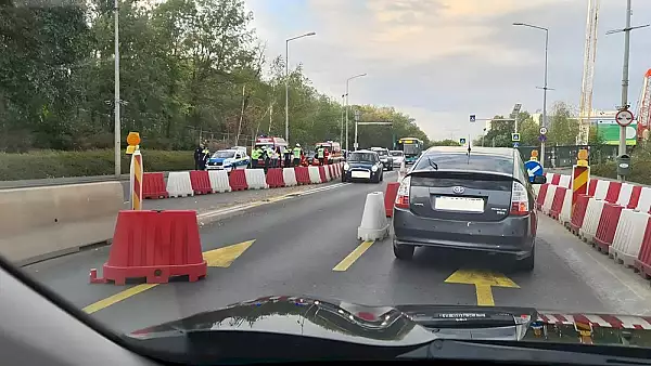 Un pieton care traversa neregulamentar, accidentat in zona Fantana Miorita. El este resuscitat 