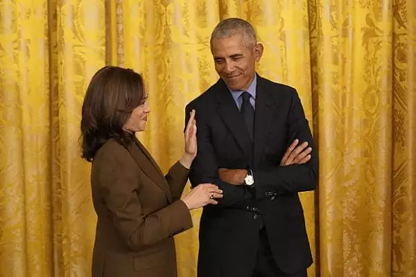 ,,Va fi ceva istoric". Cum au anuntat Barack si Michelle Obama ca o sustin pe Kamala Harris in cursa prezidentiala din SUA