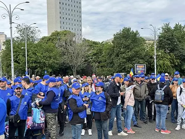 Val de greve si proteste inaintea alegerilor din 9 iunie. Cabinetul Ciolacu, acuzat de ,,discriminare salariala" inclusiv de aparatul de lucru al Guvernului