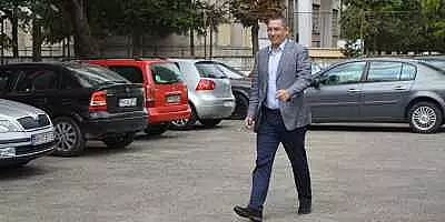 Victor Ponta, pus sub control judiciar intr-un nou dosar. Este acuzat ca a primit 220.000 de euro. Ghita, asteptat si el la audieri la DNA Ploiesti