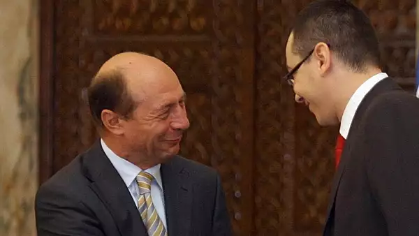 VIDEO Cum a scapat CEC Bank de privatizare. Cearta dintre Ponta si Basescu. Istoria celei mai vechi banci, la ,,Culisele statului paralel", ora 18.00