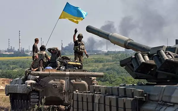 VIDEO Lupte crancene pentru
eliberarea estului Ucrainei. ,,Uber-ul"
artileriei ucrainene, cosmarul rusilor