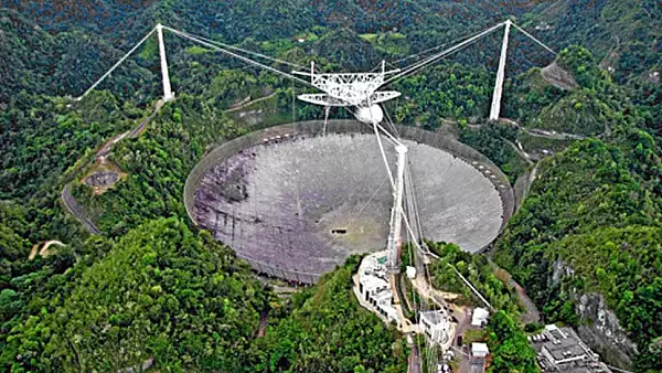 VIDEO/ Radiotelescopul gigant Arecibo s-a prabusit brusc, intr-un mod neplanificat. Expert: "Este un dezastru absolut"