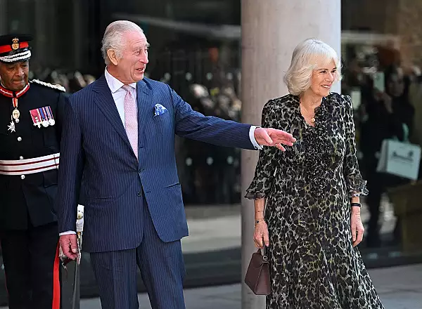 VIDEO Regele Charles si-a reluat indatoririle oficiale cu o vizita simbolica dupa diagnosticul cu cancer