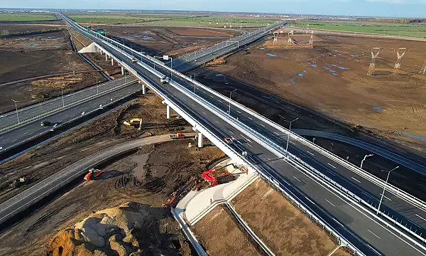 VIDEO Se deschide traficul pe primul tronson din Autostrada Bucurestiului A0: Lot construit de UMB, dar dat in trafic doar partial