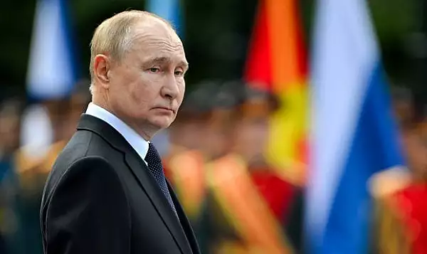 Vladimir Putin ameninta ca Rusia ar putea relua desfasurarea globala de rachete cu focoase nucleare