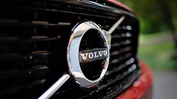 Volvo continua sa inoveze: ce functie va avea noul SUV EX90