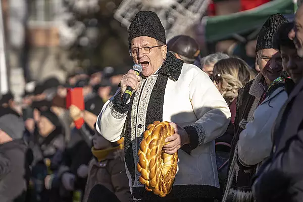 "Vor fi mii de oameni in strada si asta este doar inceputul". Gheorge Flutur anunta un "miting antiextremism" la Suceava, la o saptamana de la manifestatia AUR