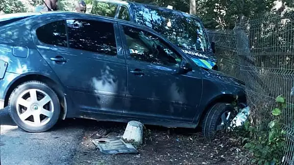 Vrancea: Jandarmi raniti in urma unui accident cu duba institutiei